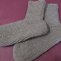 Knitted bedsocks